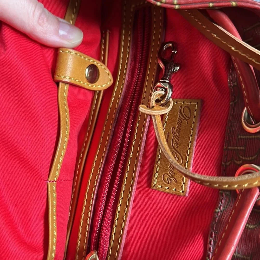 Dooney & Bourke 1975 Murphy Monogram Vintage Red Backpack GUC - Picture 13 of 13